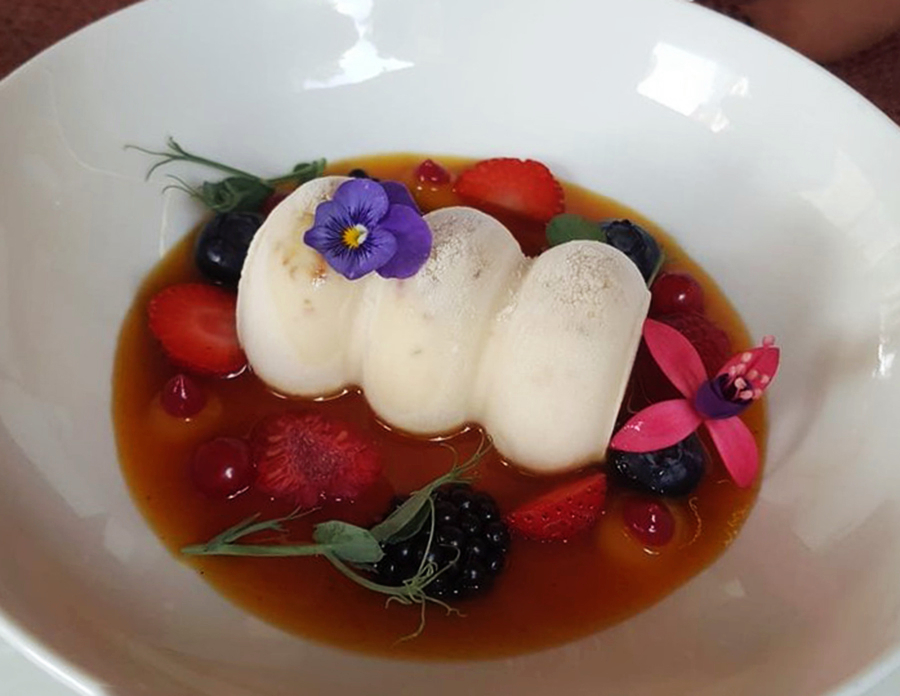 ../Images/HSU,CHIA-LING.Romania.Joseph by Joseph Hadad (9).jpg